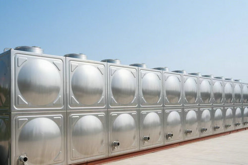 信陽(yáng)長(zhǎng)方體消防水箱的優(yōu)缺點(diǎn)有哪些?