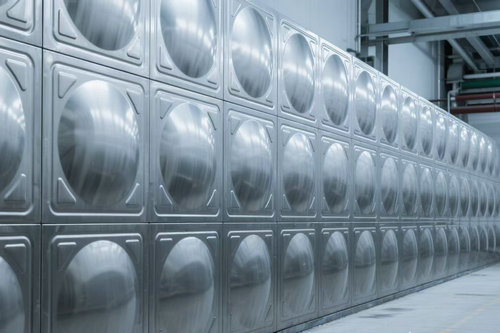 信陽(yáng)生活水箱材質(zhì)純度不達(dá)標(biāo)的話如何修復(fù)?